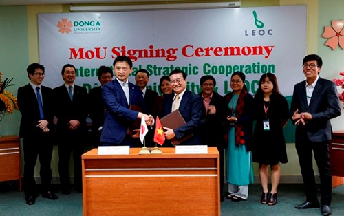 Dong A University signed a cooperation to bring thousands of students to Japan to study and work
